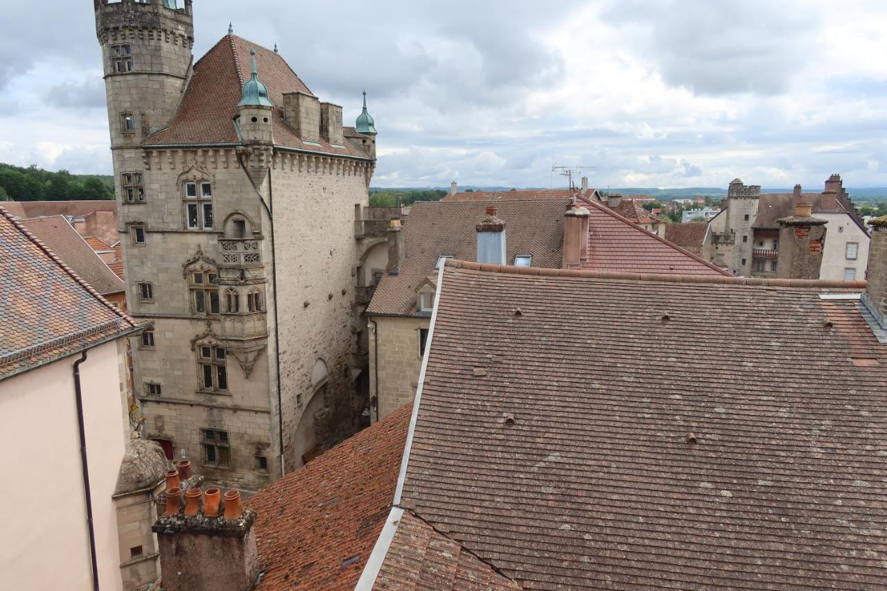 * La Tour : Vue Imprenable Sur La Ville * Luxeuil-les-Bains Exterior foto